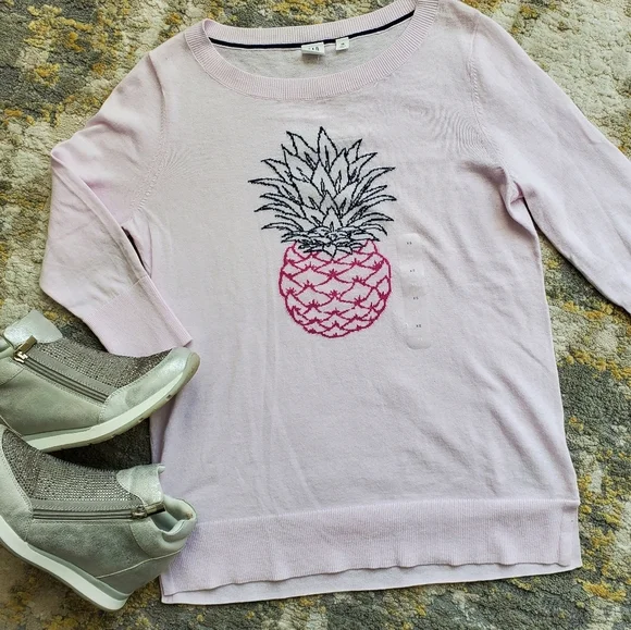 GAP Light Pink Pineapple Sweater - Picture 8 of 10